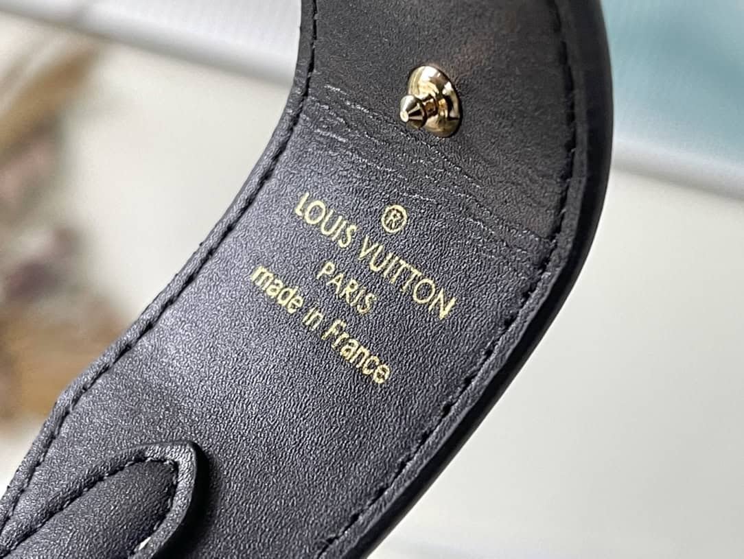 Louis Vuitton Black Clever Shoulder Strap 86283 | Sandra Bags - Image 2