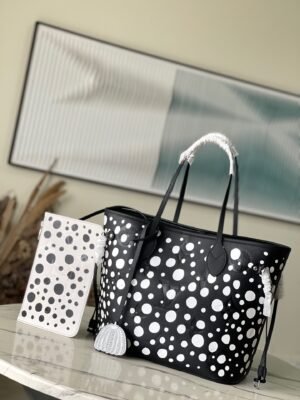 Louis Vuitton White Polka Dot Neverfull Medium Handbag 46383 | Sandra Bags