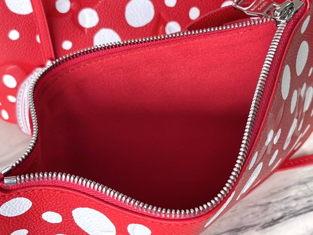 Louis Vuitton White Polka Dot Neverfull Medium Handbag 25759 | Sandra Bags - Image 2