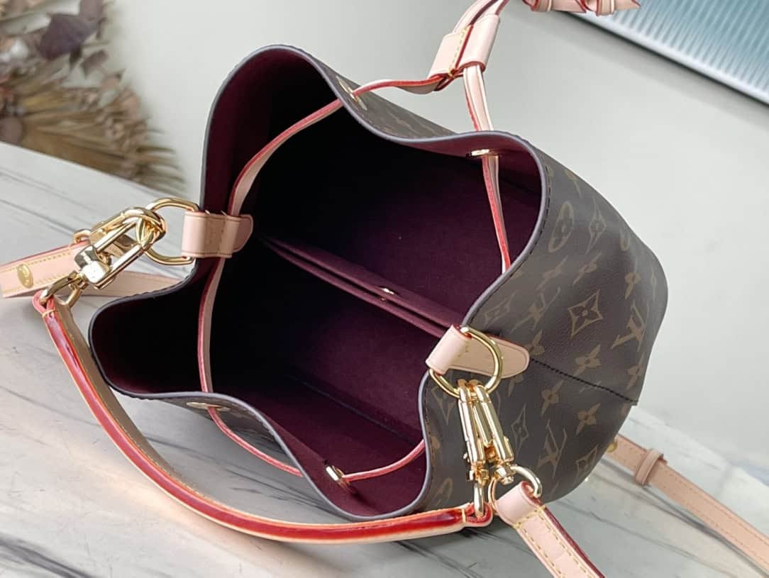 Louis Vuitton NÉONOÉ BB Handbag Bag 79263 | Sandra Bags - Image 5