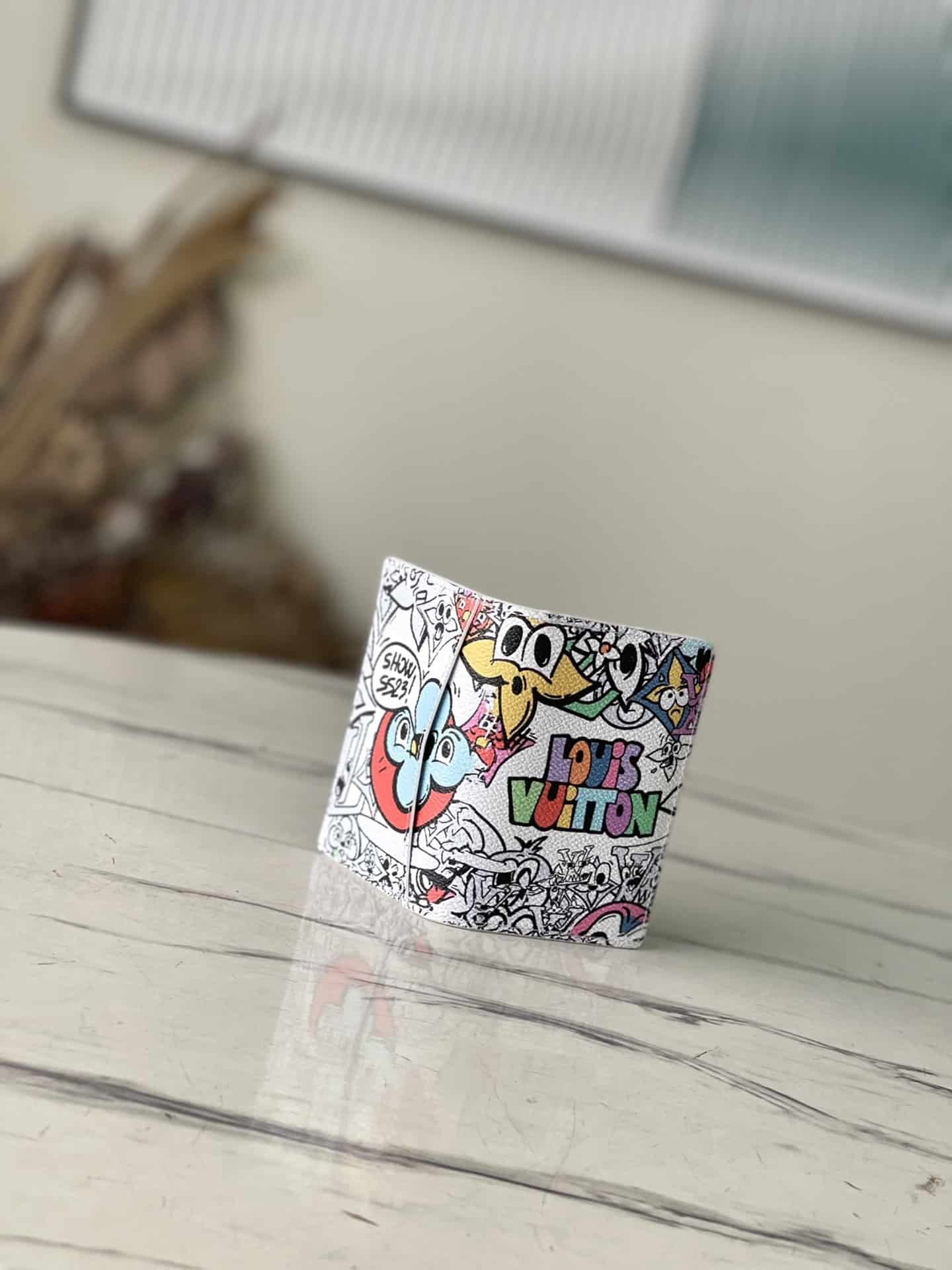 Louis Vuitton Monogram Comics Pocket Wallet 92439 | Sandra Bags - Image 7