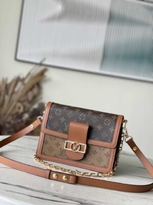 Louis Vuitton Classic Dauphine Handbag 30856 | Sandra Bags
