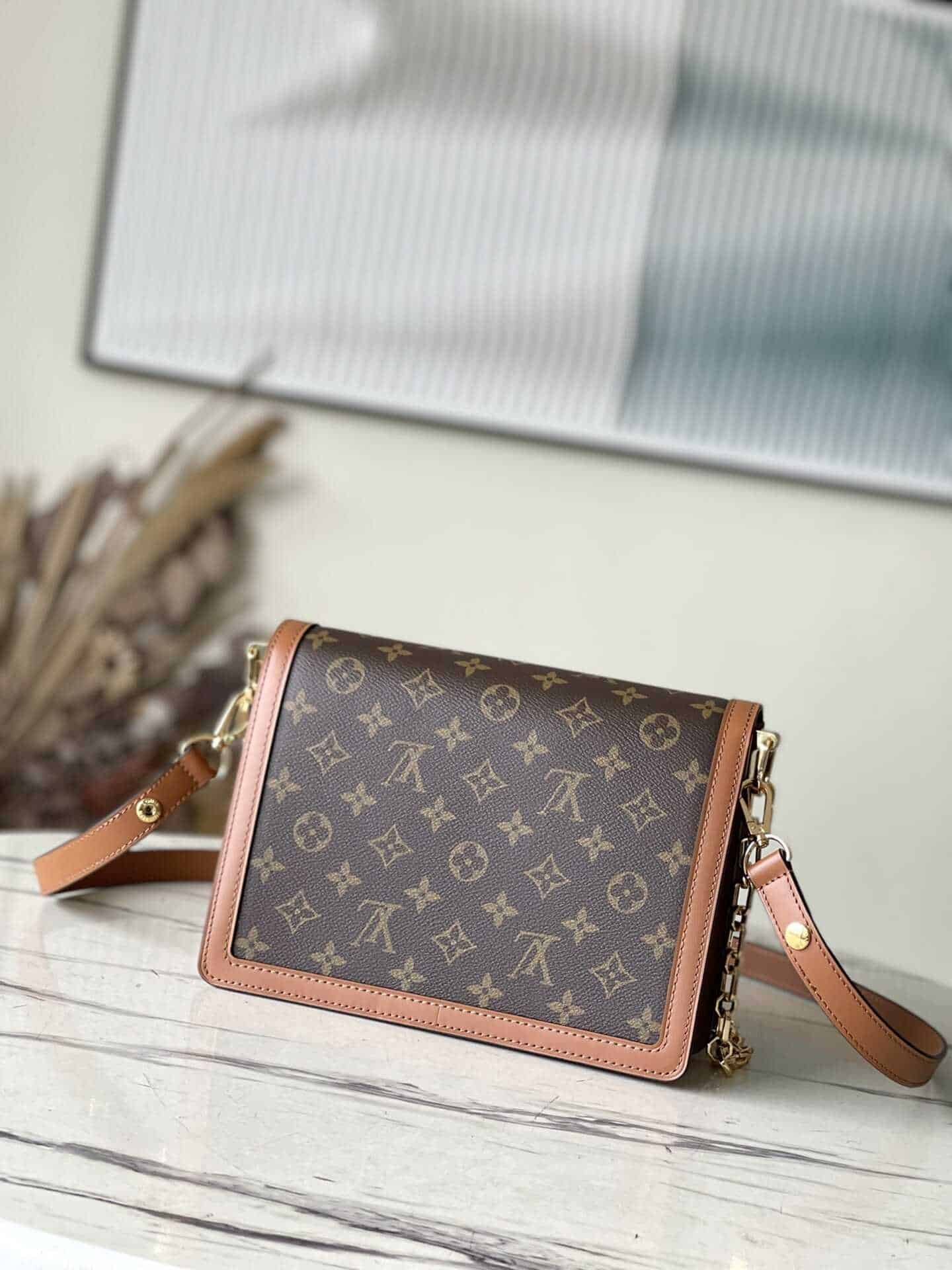 Louis Vuitton Classic Dauphine Handbag 30856 | Sandra Bags - Image 8