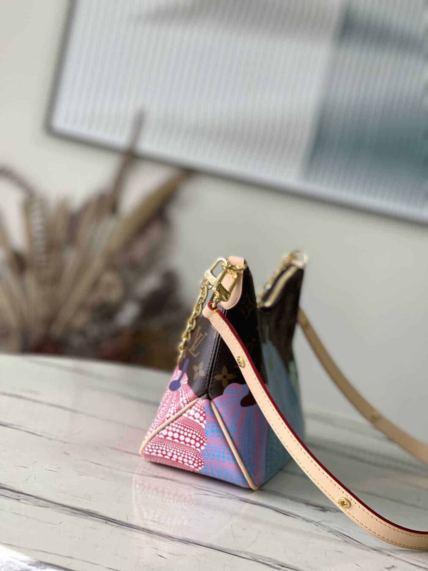 Louis Vuitton YK Boulogne Handbag 31899 | Sandra Bags - Image 8