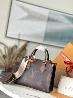 Louis Vuitton Counter Inspection Duty-Free Bag 77915 | Sandra Bags