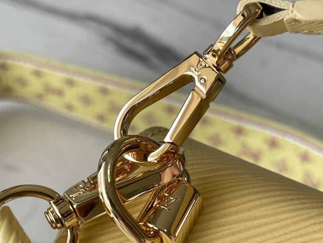 Louis Vuitton Twist Small Handbag - Skin 56233 | Sandra Bags - Image 4