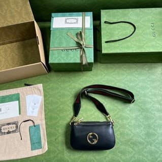 Gucci Blondie Series Mini Handbag - Black 44208 | Sandra Bags - Image 4