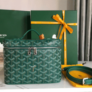 Goyard Muse Cosmetic Bag - Green 27917 | Sandra Bags