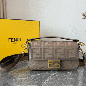 Fendi Baguette High-End Handbag - Gray 28926 | Sandra Bags