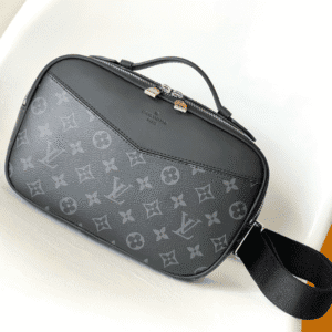 Louis Vuitton EXPLORER Chest Bag 75968 | Sandra Bags