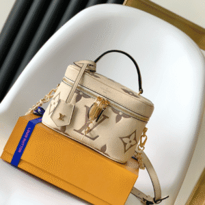 Louis Vuitton Giant Monogram Vanity Small Handbag - White 18709 | Sandra Bags