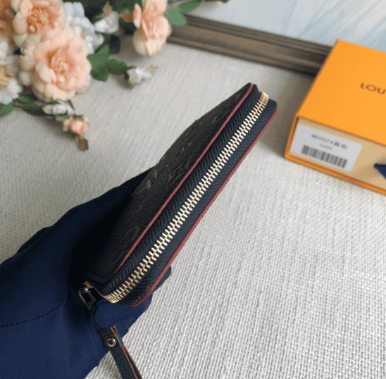 Louis Vuitton Classic Zippy Coin Purse - Blue 16846 | Sandra Bags - Image 4