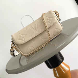 Louis Vuitton On Chain Ivy Handbag - Skin 31862 | Sandra Bags