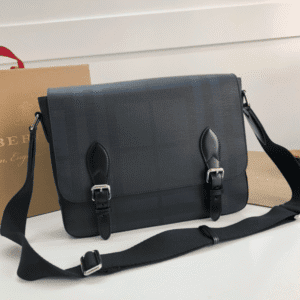 Burberry Mellow London Plain Bag - Black 69606 | Sandra Bags