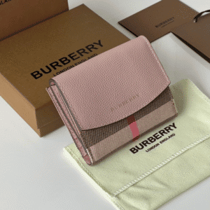 Burberry House Check Pattern Short Wallet - Pink 50361 | Sandra Bags