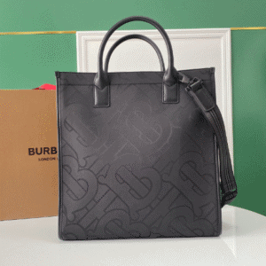 Burberry Latest Tote Bag - Black 12982 | Sandra Bags