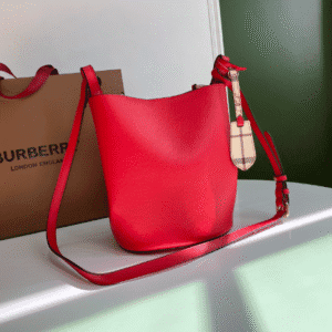 Burberry Women's One Shoulder Messenger Bag - Red 44016 | Sandra Bags