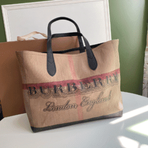 Burberry Graffiti Double-Sided Dual-Purpose Tote Bag 53616 | Sandra Bags