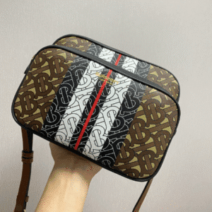 Burberry Vintage Check Camera Bag 16924 | Sandra Bags