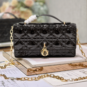 Dior Pearl Clutch - Patent Leather Black 25175 | Sandra Bags