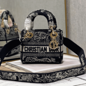 Dior Lᴀᴅʏ Embroidered Concubine Diana bag - New Blue Tiger 11199 | Sandra Bags