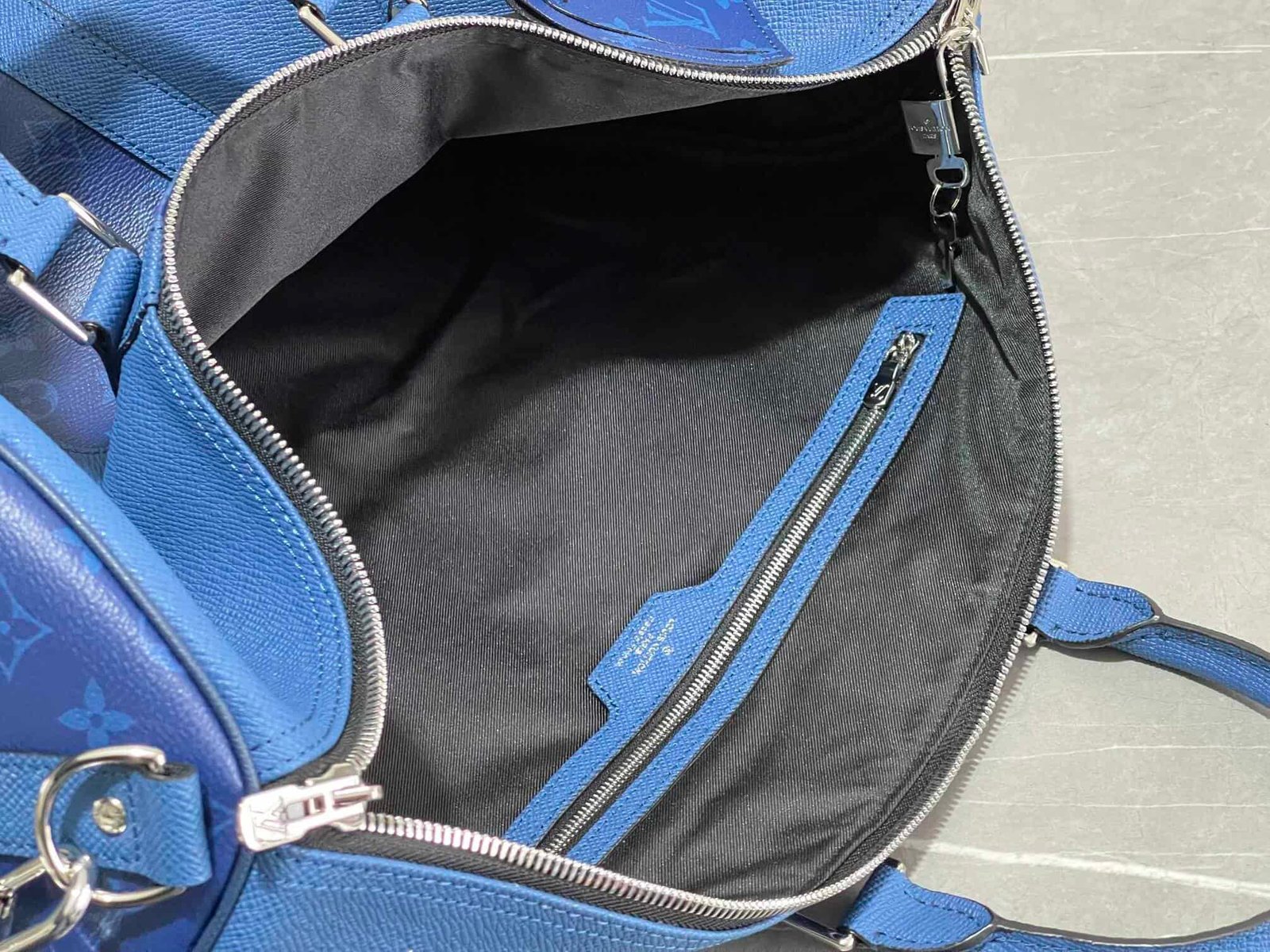 Louis Vuitton MTaigarama Keepall 50 Travel Bag - Blue 48389 | Sandra Bags - Image 5