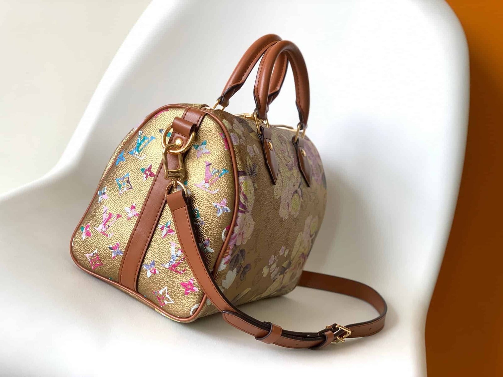 Louis Vuitton Gold Scattered Flower OnTheGo Handbag 35000 | Sandra Bags - Image 5