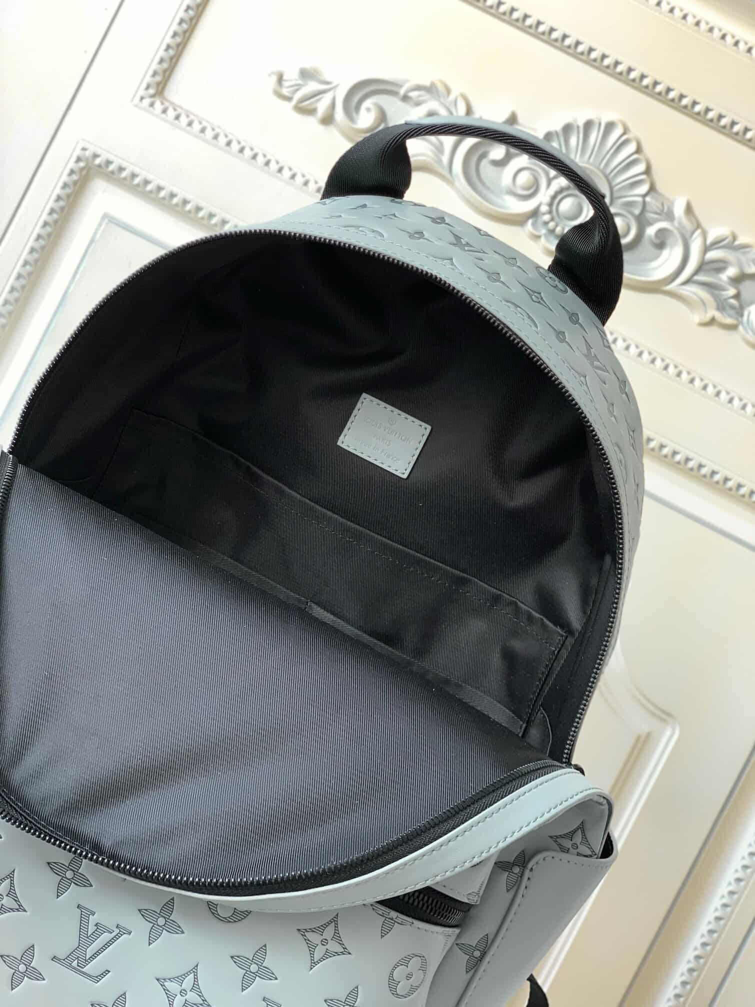 Louis Vuitton Monogram Discovery Backpack - Gray 40462 | Sandra Bags - Image 5