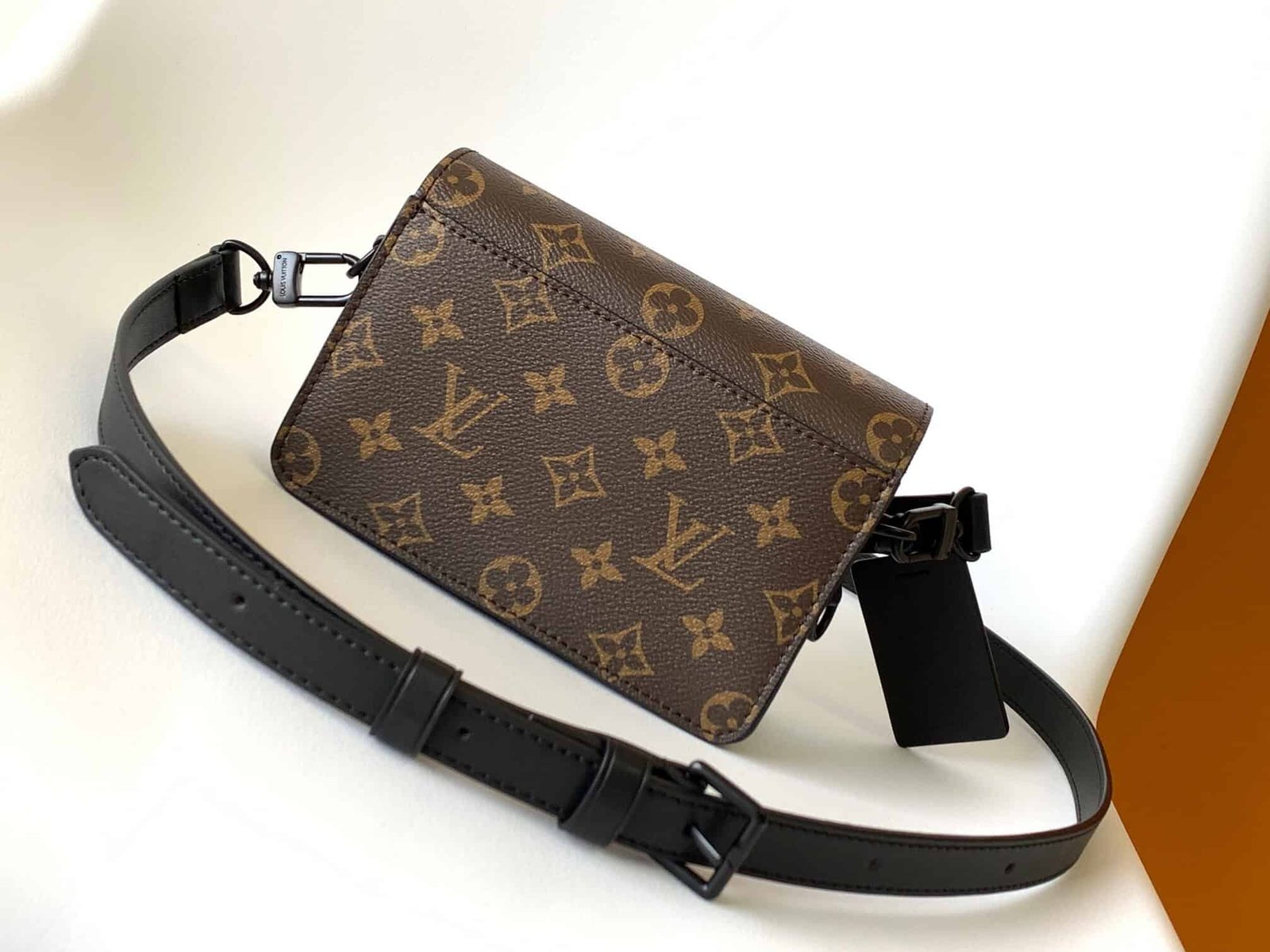 Louis Vuitton Flap Mini Handbag - Brown 70582 | Sandra Bags - Image 4