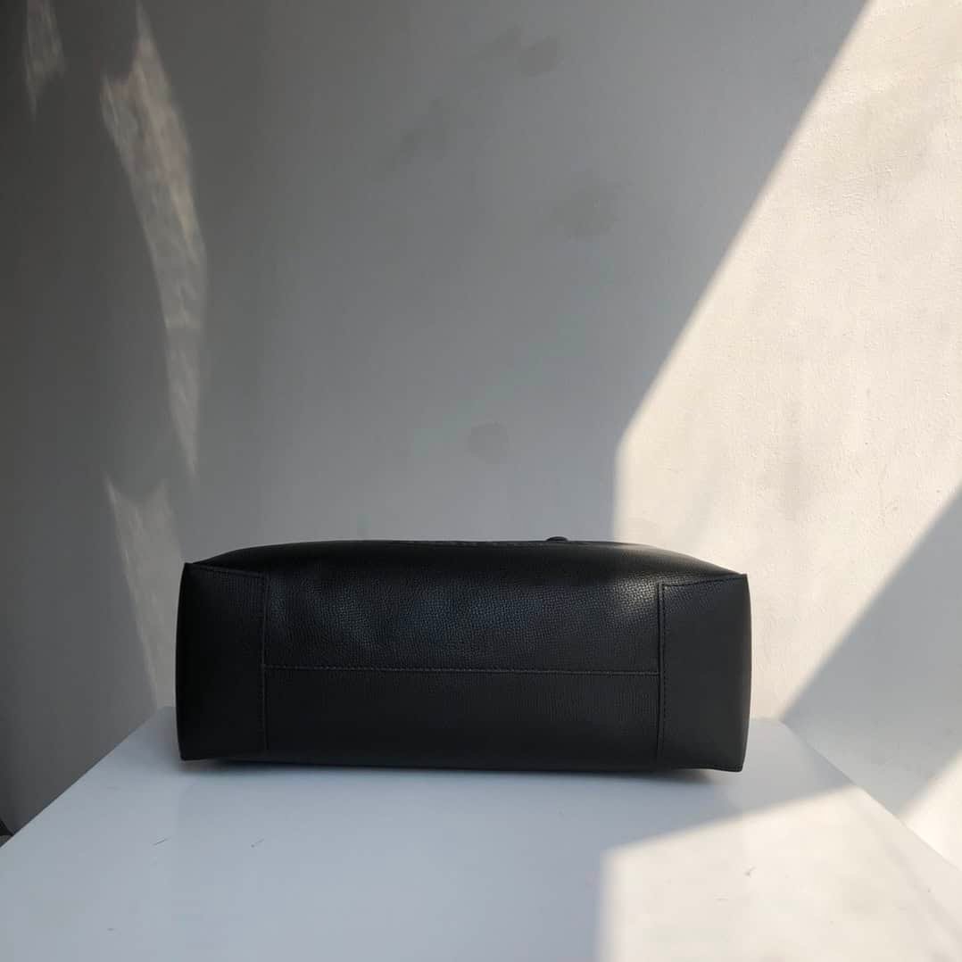 Burberry Tote Shopping Bag - Black 93658 | Sandra Bags - Image 3