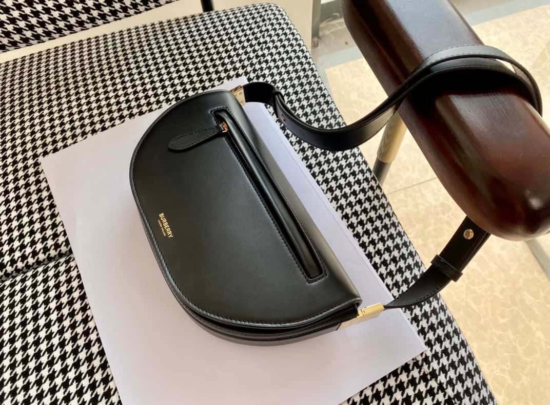 Burberry Women Handbag - Black 35750 | Sandra Bags