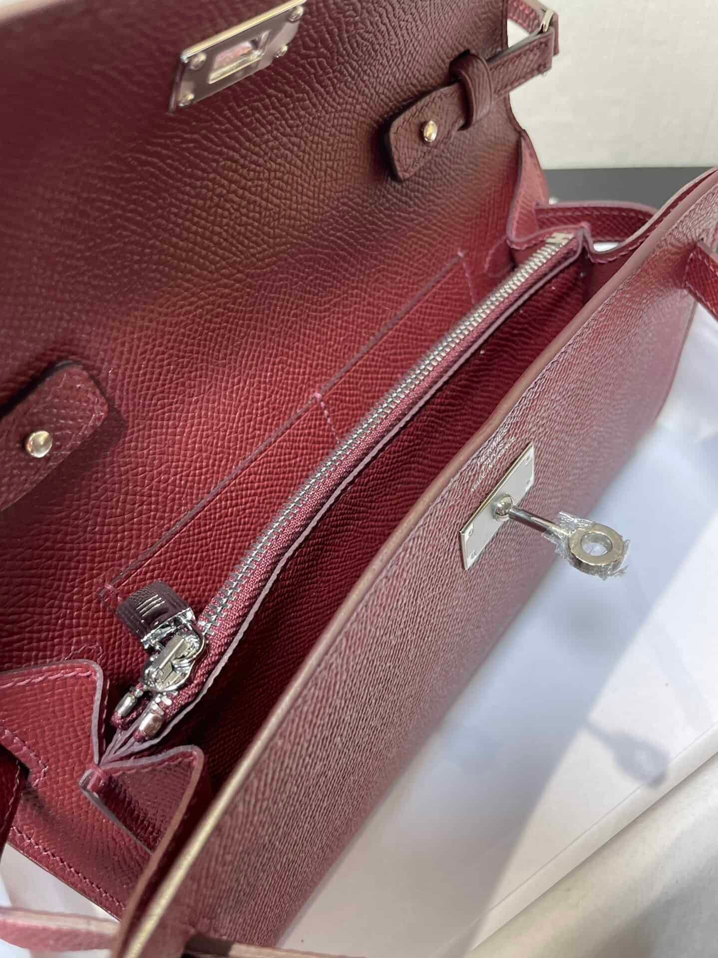 Hermes Kelly Crossbody Bag - Wine Red 39135 | Sandra Bags - Image 3
