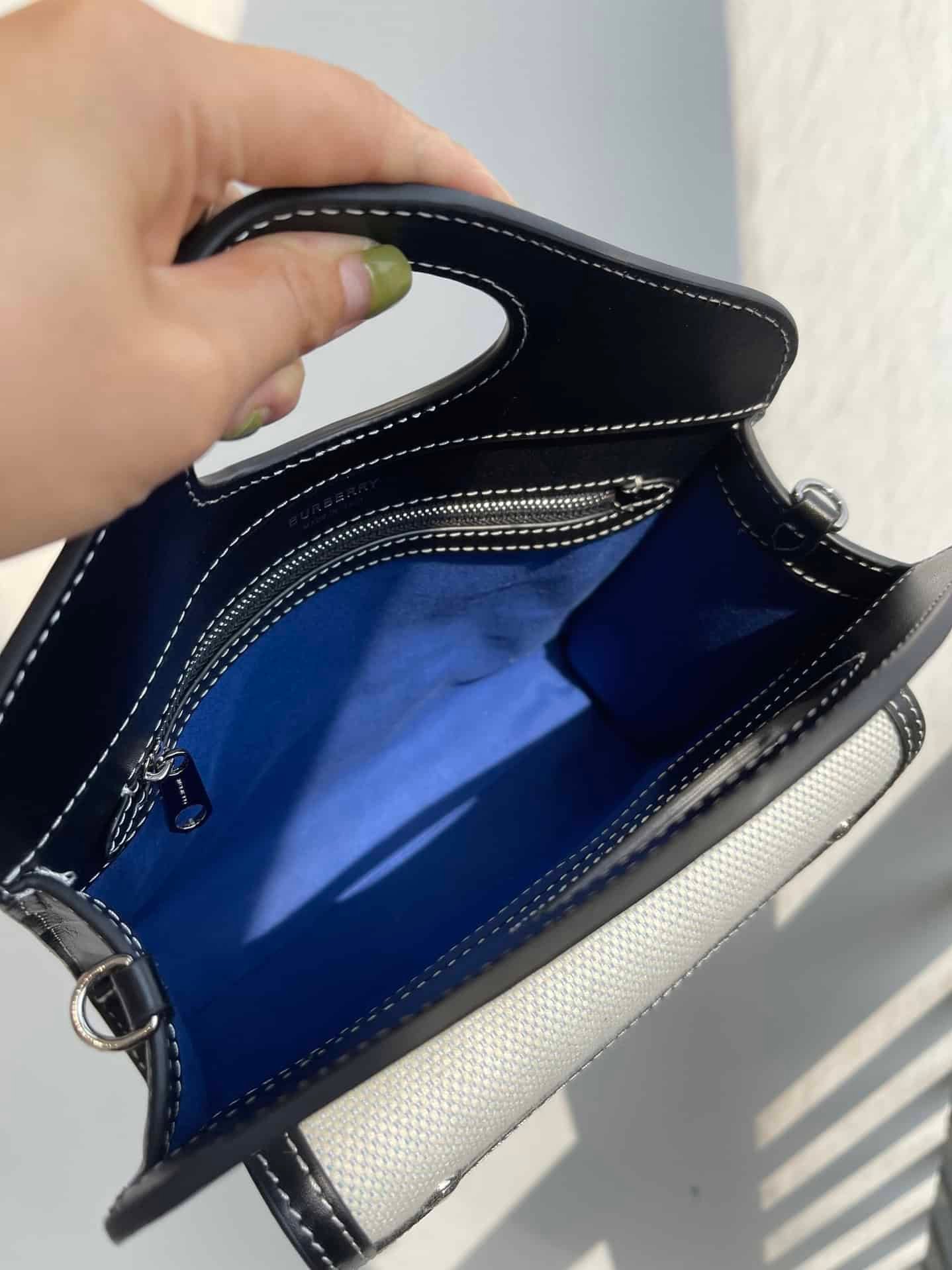 Burberry Horseferry Printing Shoulder Bag - Gray 10791 | Sandra Bags - Image 2