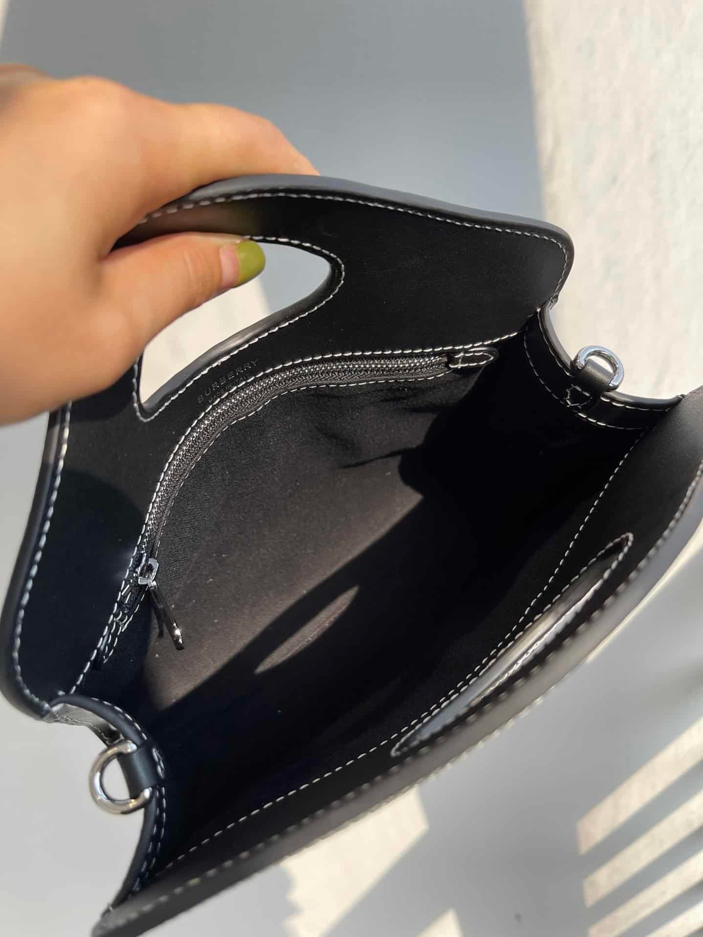 Burberry Horseferry Denim Shoulder Bag - Blue 72982 | Sandra Bags - Image 2