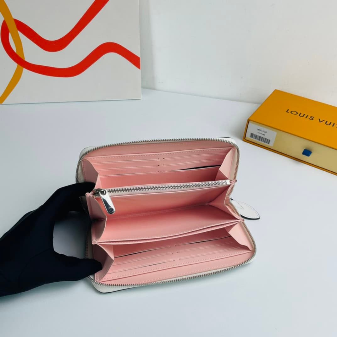 Louis Vuitton Soft Mahina Leather Zippy Wallet - Pink 19182 | Sandra Bags - Image 3