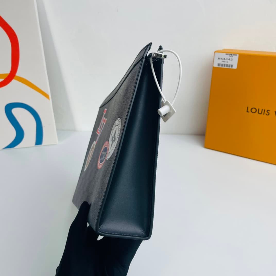 Louis Vuitton Pochette Voyage MM Bag 54468 | Sandra Bags - Image 5