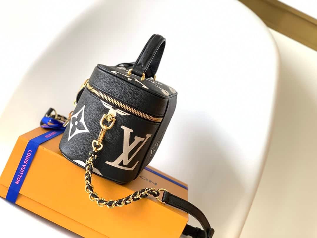 Louis Vuitton Giant Monogram Vanity Small Handbag - Black 43885 | Sandra Bags - Image 5