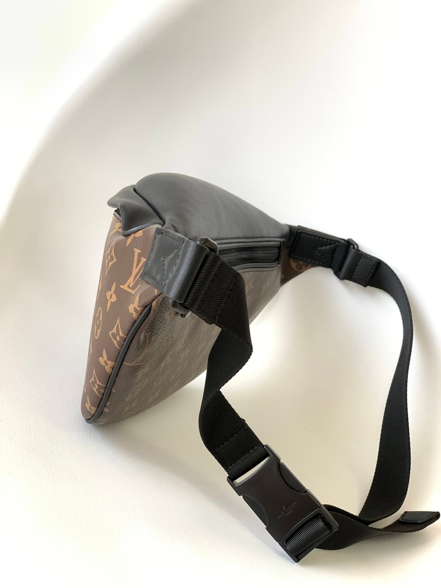 Louis Vuitton Monogram Discovery Waist Bag - Brown 92329 | Sandra Bags - Image 5