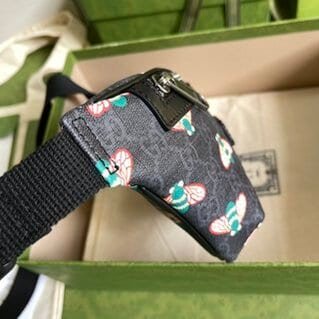 Gucci GG Bee Bumbag Belt Bag - Black 24391 | Sandra Bags - Image 5