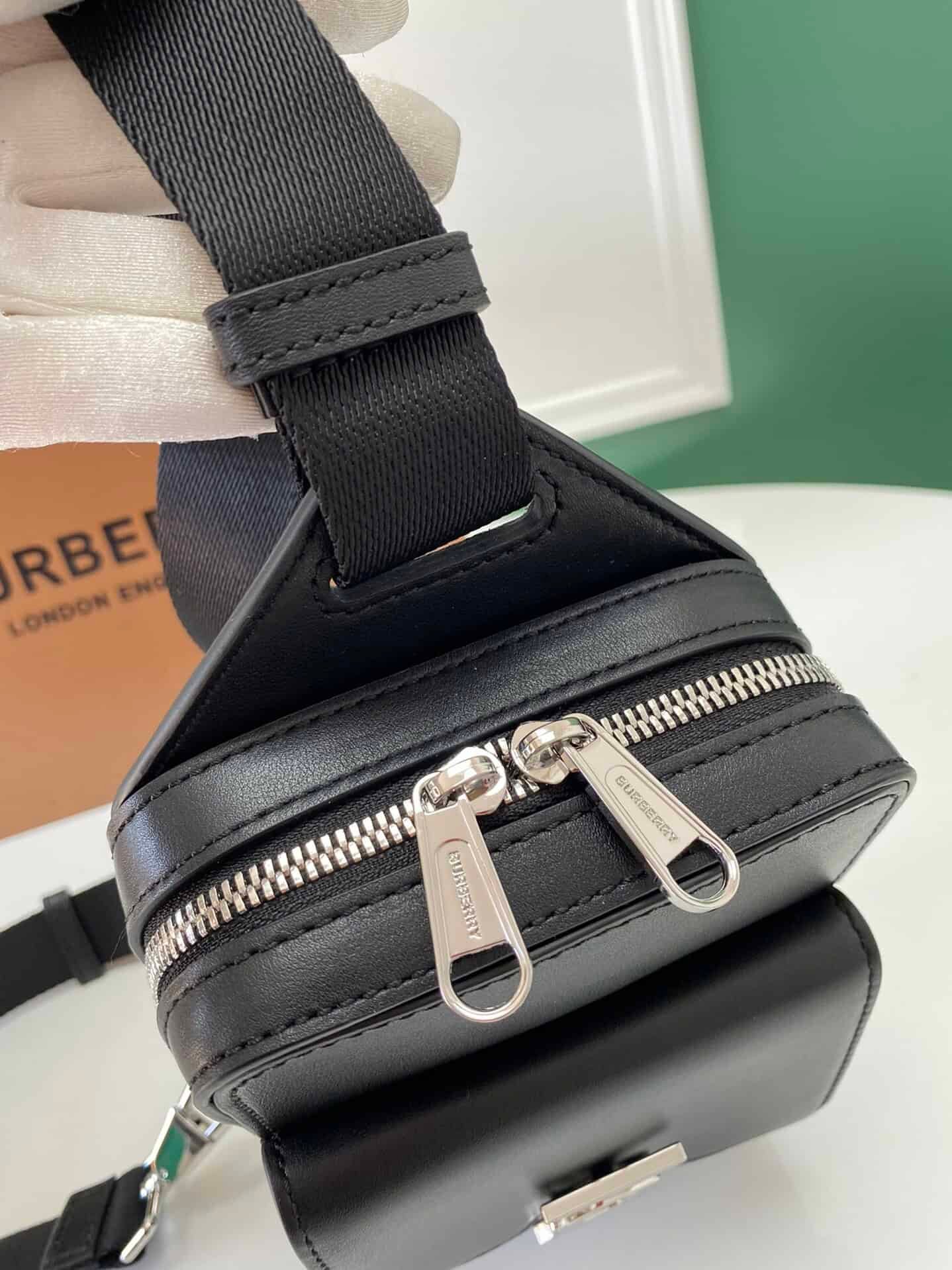 Burberry TB Lock Crossbody Bag - Black 30237 | Sandra Bags - Image 2