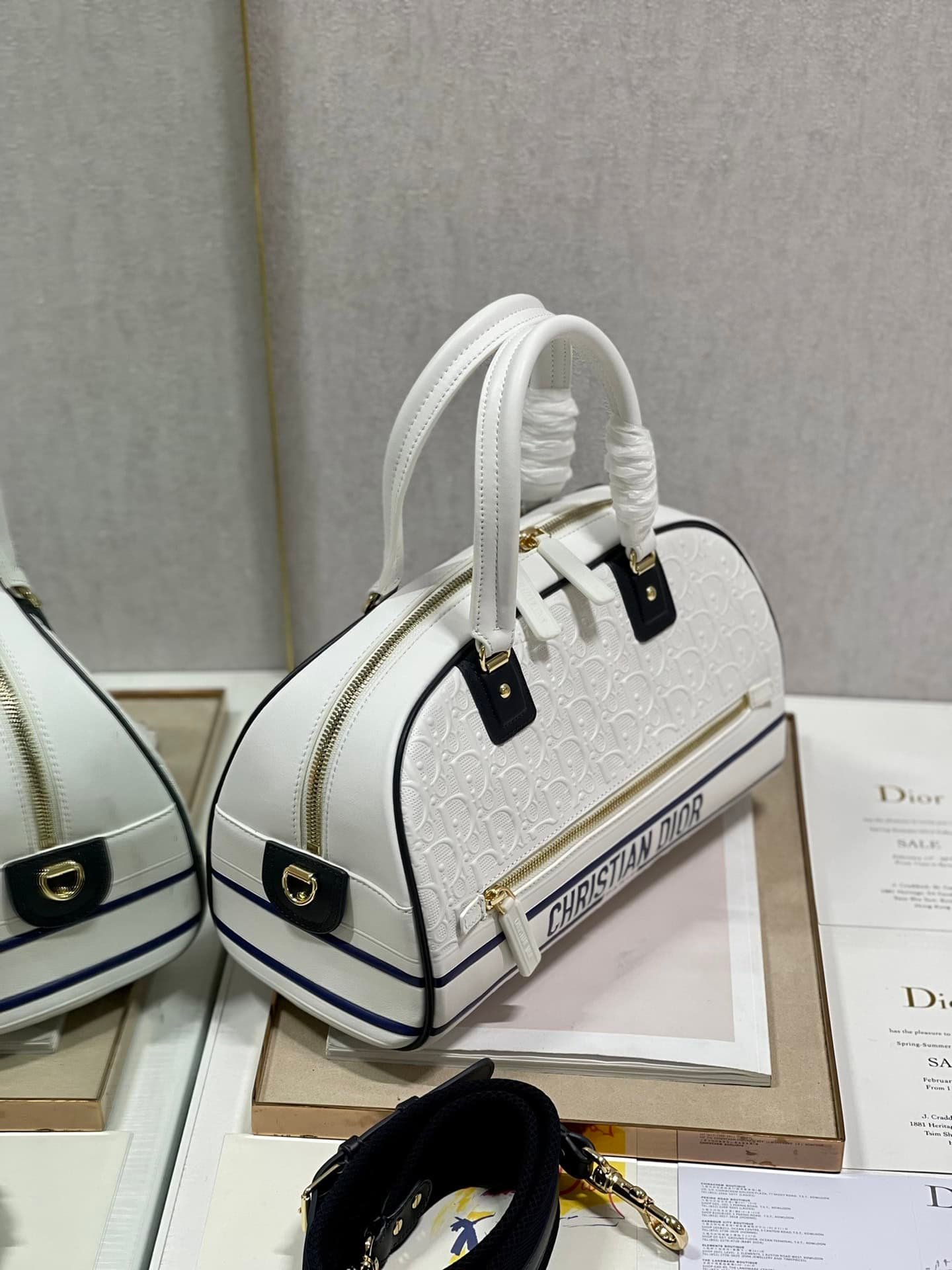 Dior Christian Paris Medium Zipper Handbag - White 64368 | Sandra Bags - Image 2