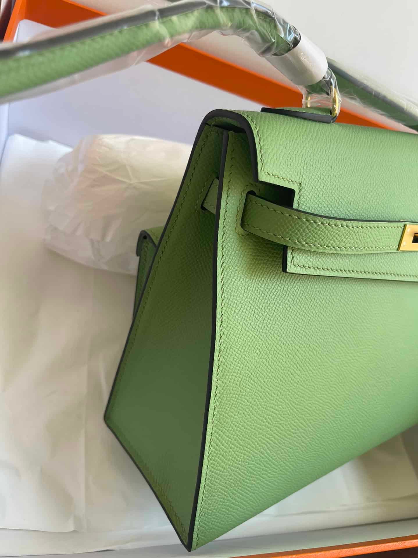 Hermes Kelly Pochette Handbag - Oil Fruit Green 51112 | Sandra Bags - Image 4