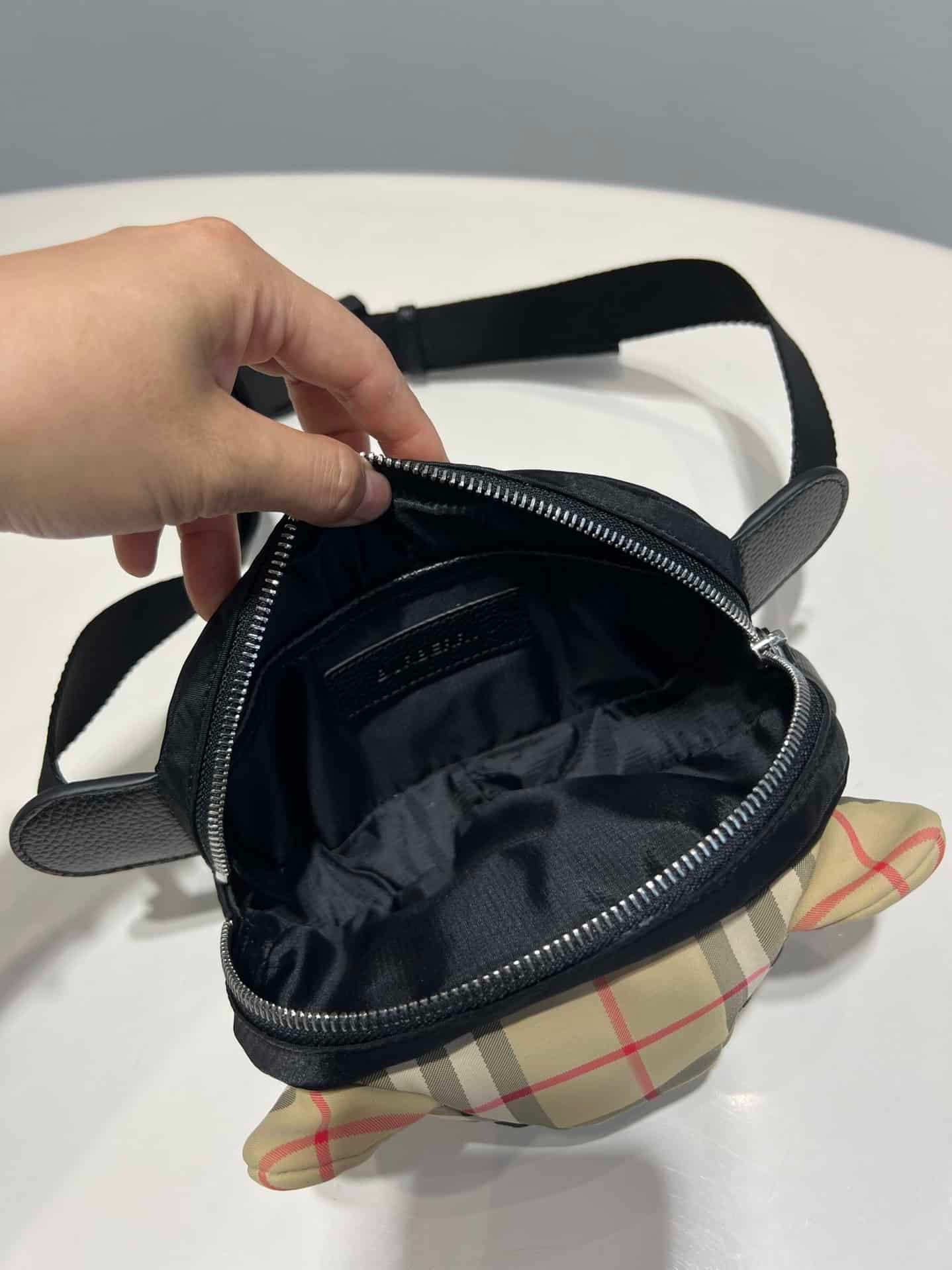 Burberry Bear Head Fanny Pack Chest Bag 88671 | Sandra Bags - Image 5