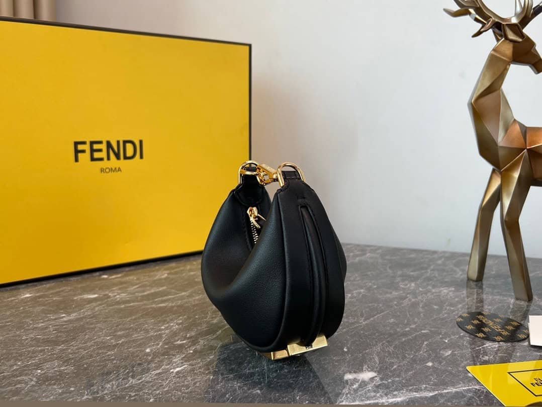 Fendi Praphy Underarm Mini Bag - Black 24949 | Sandra Bags - Image 4
