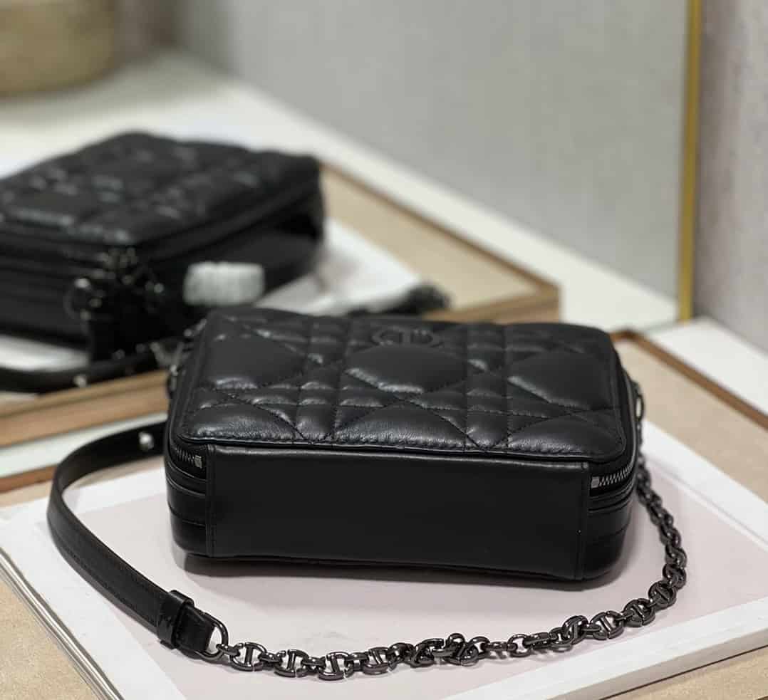 Dior Caro Box Chain Handbag - Black 45167 | Sandra Bags - Image 4
