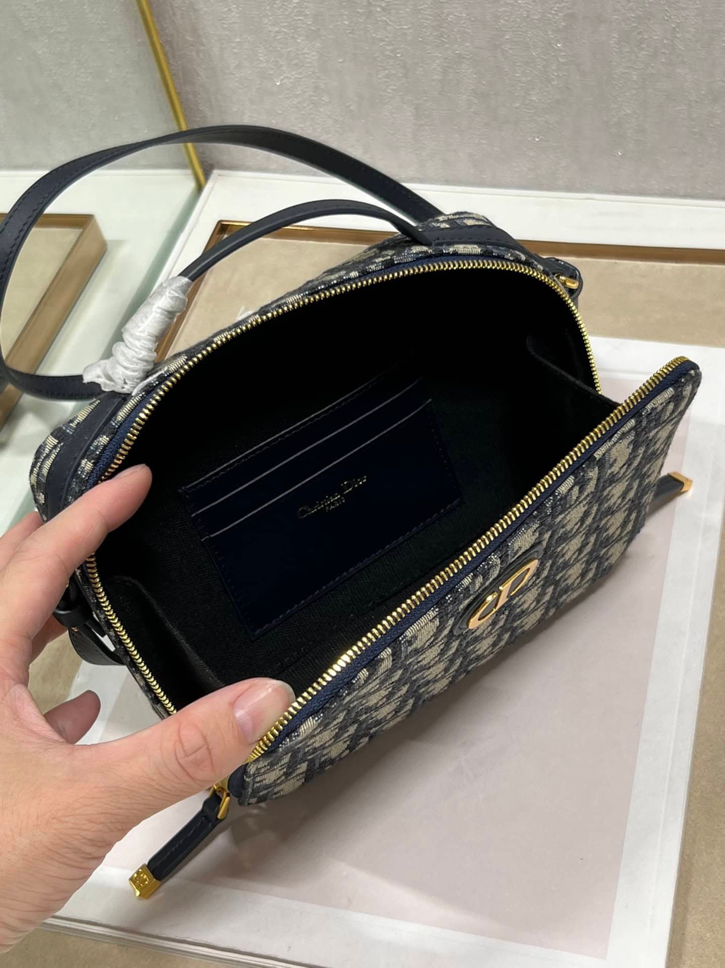 Dior Caro Box Chain Handbag 87936 | Sandra Bags - Image 3