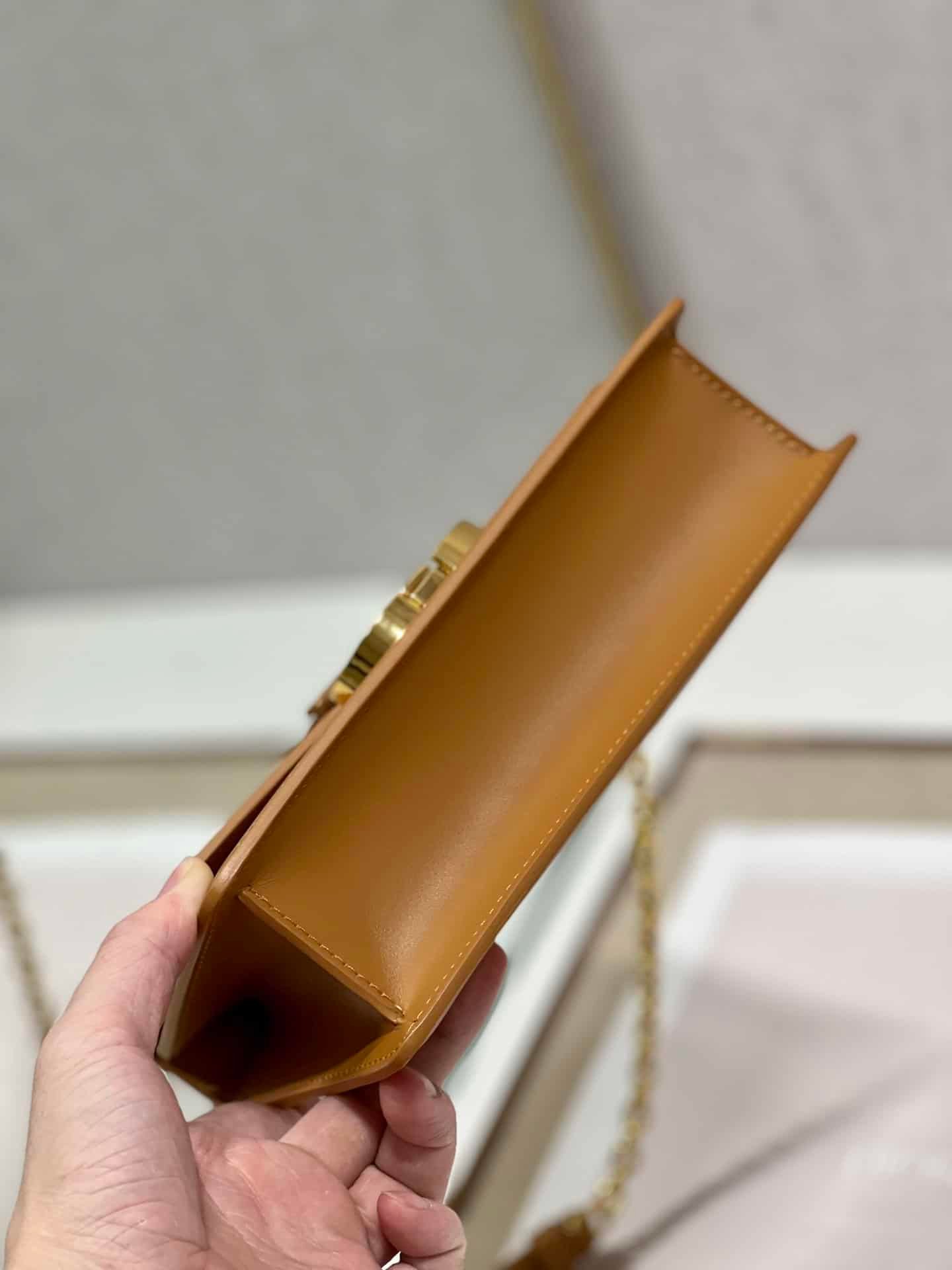 Dior 30 Montaigne East-West Chain Handbag - Brown 10974 | Sandra Bags - Image 3