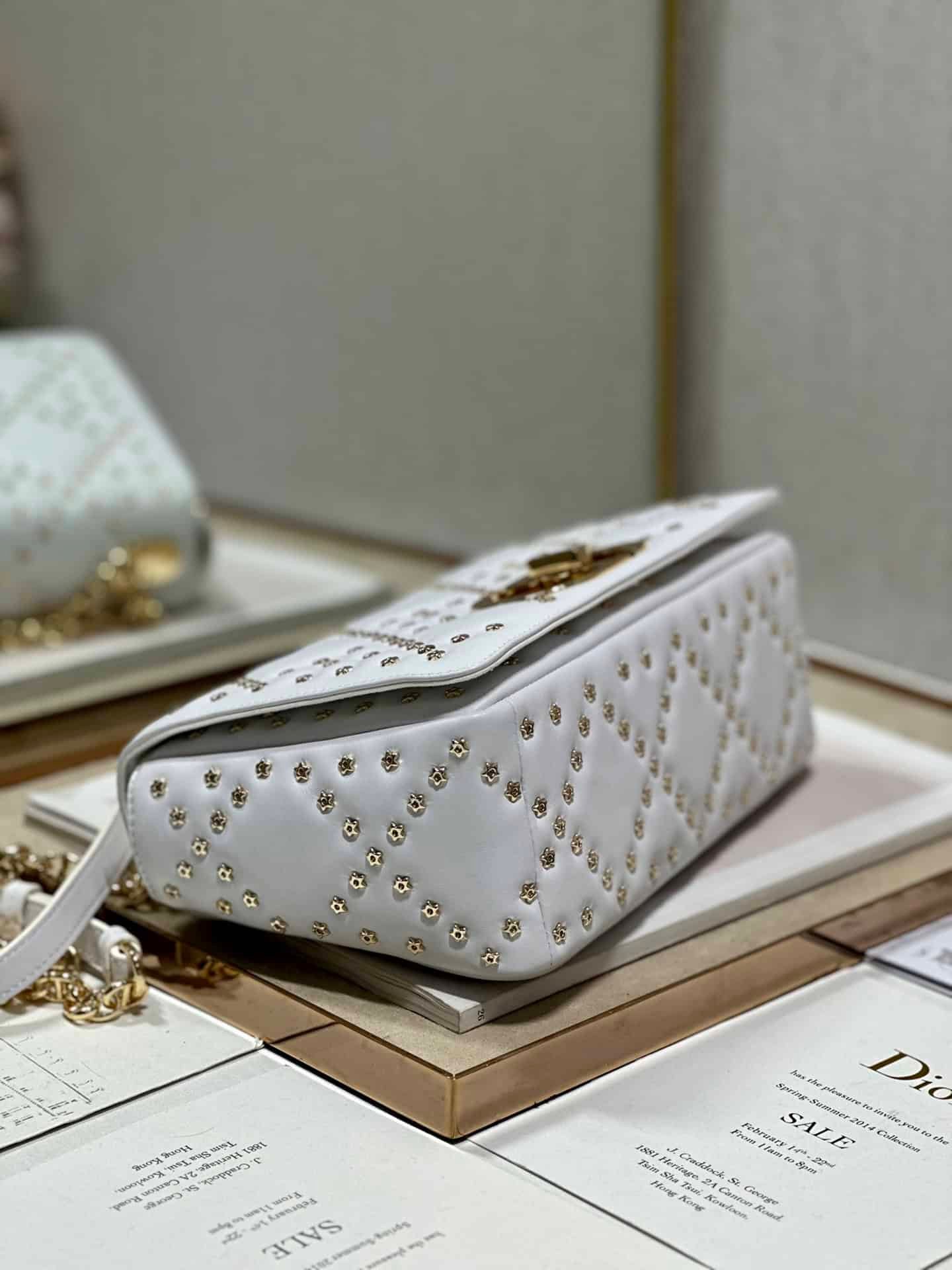 Dior Medium Caro Handbag - Pentagonal Star White Gold Buckle 78173 | Sandra Bags - Image 4