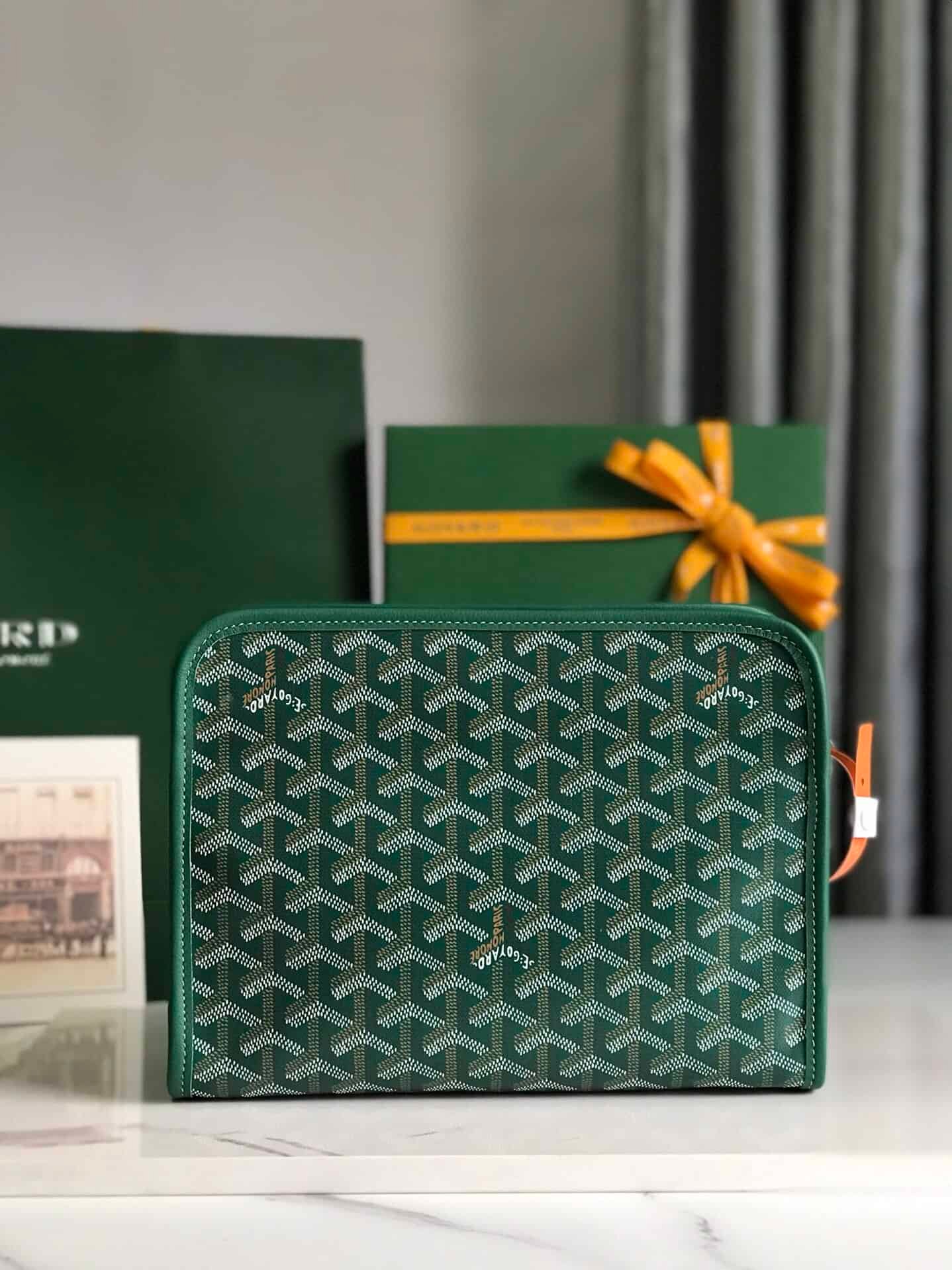 Goyard Jouvence Toiletry Bag - Green 10598 | Sandra Bags - Image 5