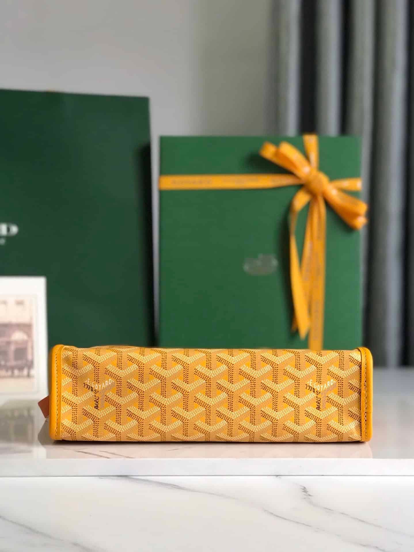 Goyard Jouvence Toiletry Bag - Mustard 98581 | Sandra Bags - Image 4